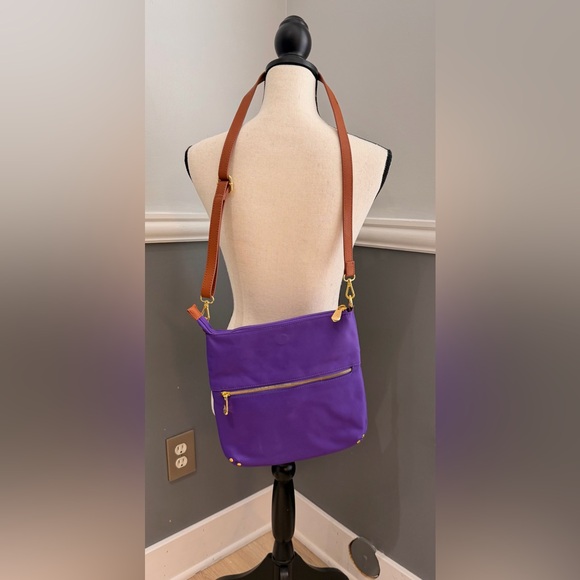 Joy Mangano Lightweight Travel TFID Crossbody Bag in Purple - Picture 3 of 10